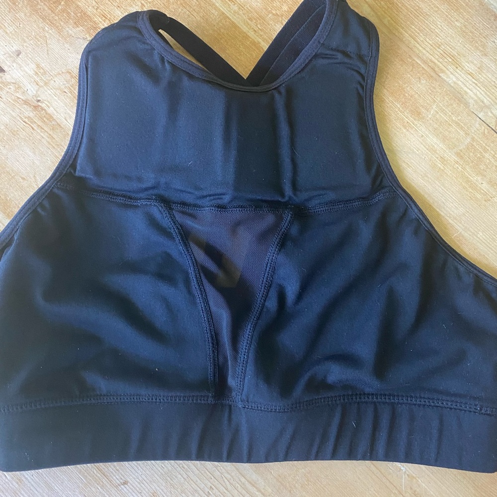 The Chestee Tiffany in Black